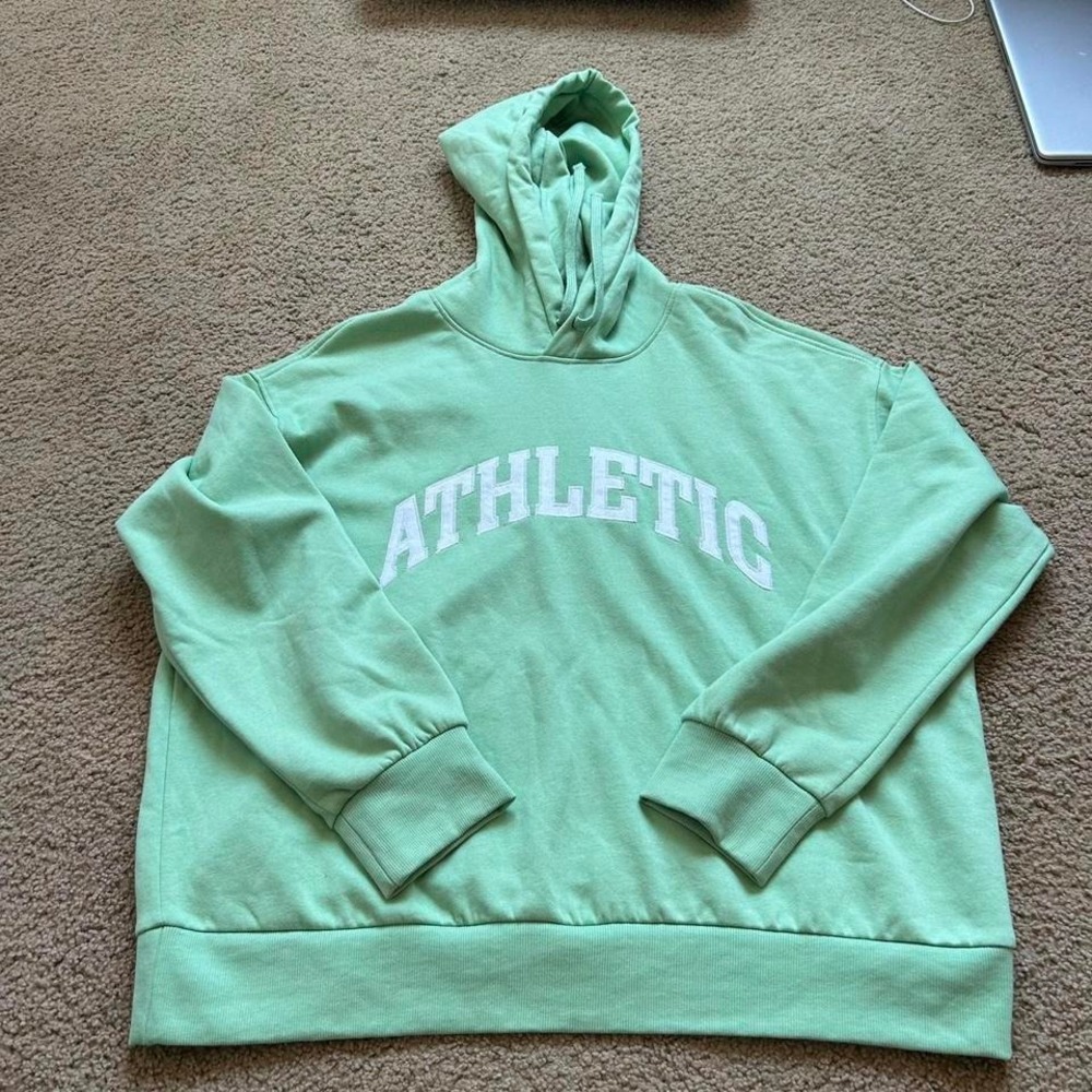 Oversized H&M green athletics hoodie‎